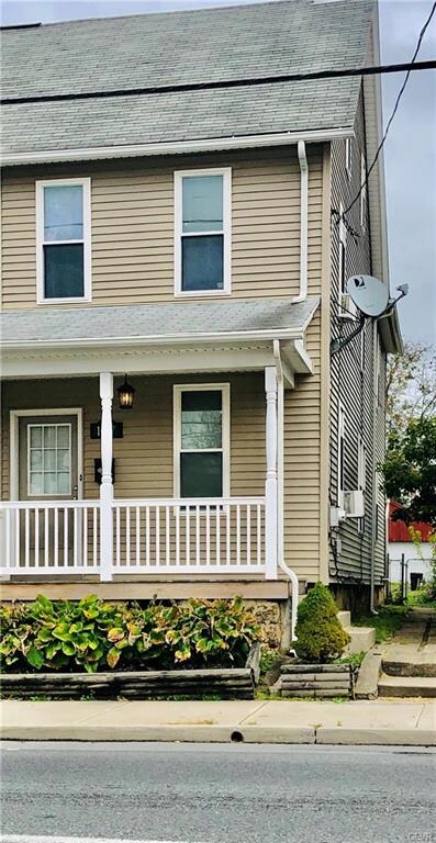 1607 Main St, Hellertown, PA 18055