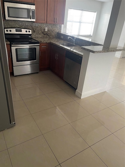 3611 NE 15th Ave, Pompano Beach, FL 33064