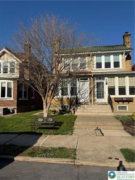 405 S 18th St, Allentown, PA 18104