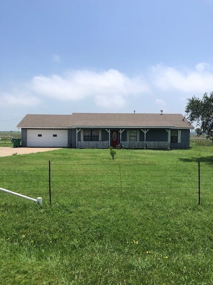 1725 Patton Rd, Valley Mills, TX 76689