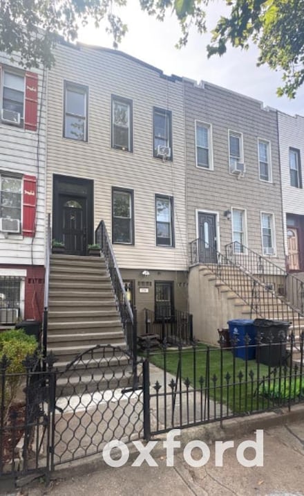 25A Roosevelt Place, Brooklyn, NY 11233