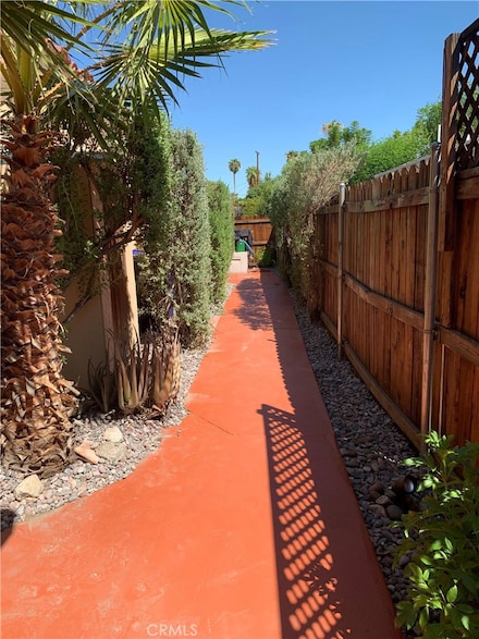 583 S Calle Abronia, Palm Springs, CA 92264