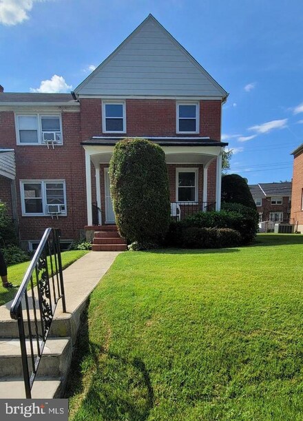 1565 Stonewood Rd, Baltimore, MD 21239