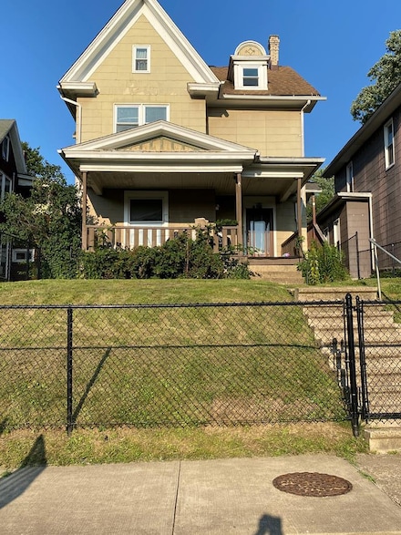 215 Hoffman Ave, Oil City, PA 16301