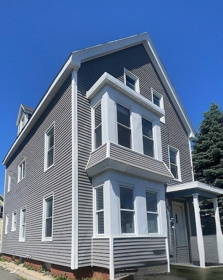38 Chatham St, Lynn, MA 01902