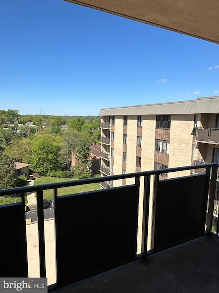 3100 S Manchester St Unit 917, Falls Church, VA 22044