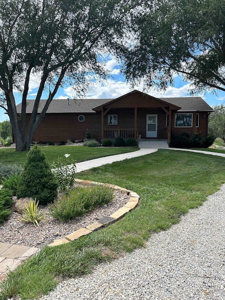 803 Indigo, Peabody, KS 66866