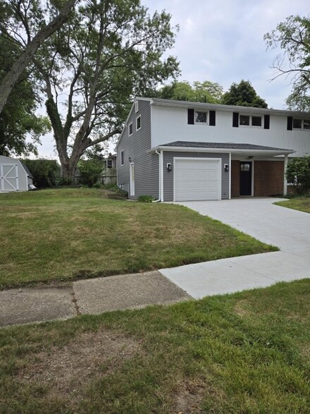 1359 W 41st St, Erie, PA 16509