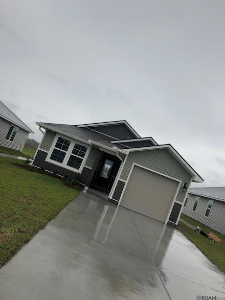 5683 Magnolia de Percy Dr, Carville, LA 70721