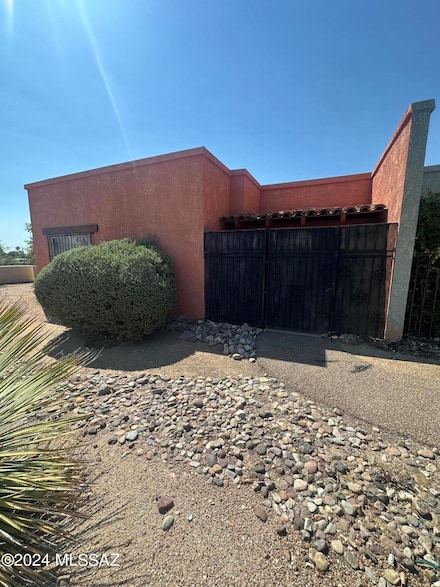 8338 E Placita Prado, Tucson, AZ 85710