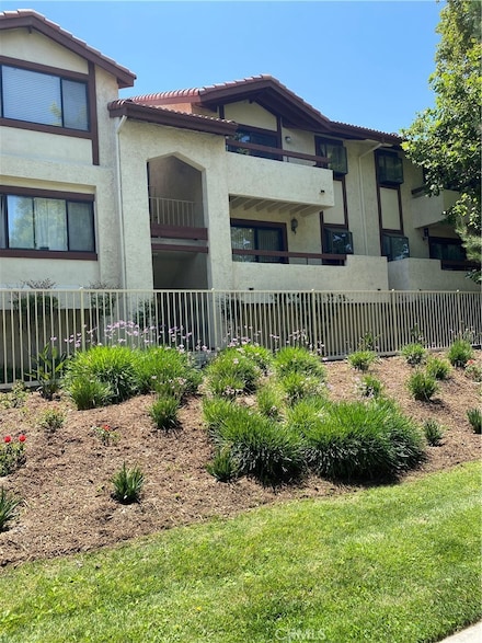27979 Sarabande Ln Unit 250, Canyon Country, CA 91387
