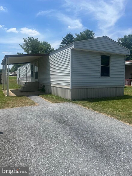 58 Northcrest Acres, Lebanon, PA 17046