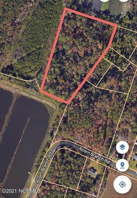 2725 Acorn Branch Rd, Wilmington, NC 28405