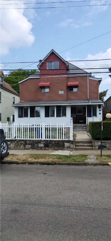 135 Morewood Ave, Pittsburgh, PA 15213
