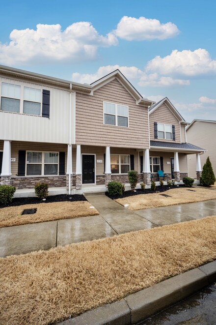 1738 Sprucedale Dr, Antioch, TN 37013