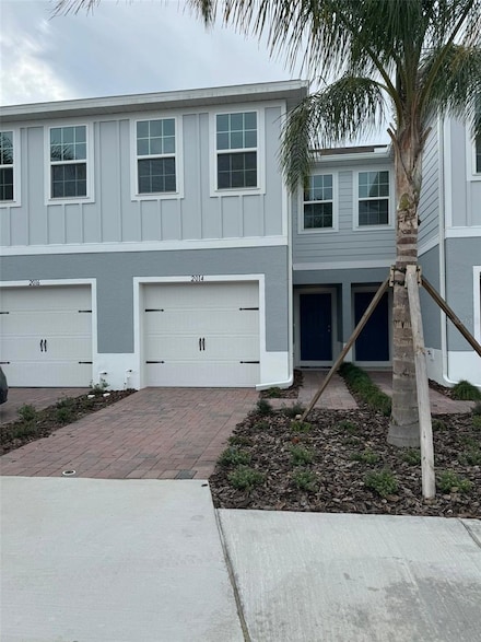 2014 Edison Pointe Blvd, South Daytona, FL 32119