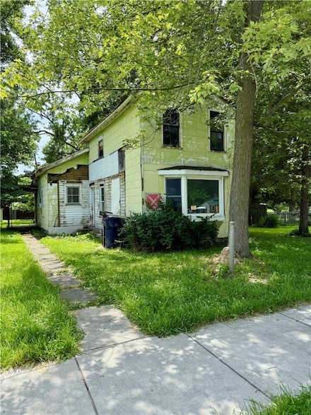 31 Boston Ave, Seneca Falls, NY 13148