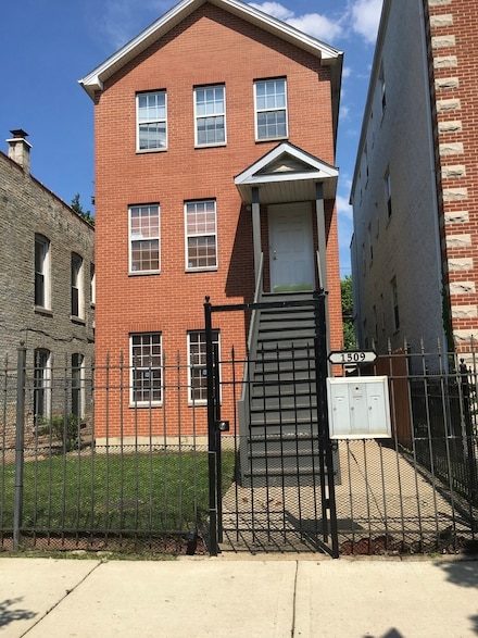 1509 N Talman Ave Unit 1, Chicago, IL 60622