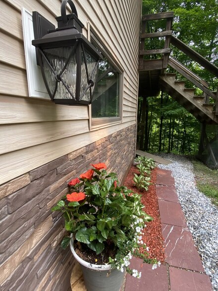 1342 Turkey Hill Rd, Northfield, VT 05663