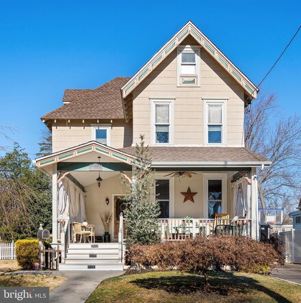 6721 Walnut Ave, Pennsauken, NJ 08109