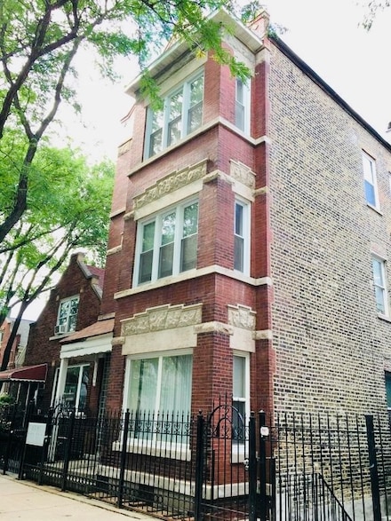 2234 W Cullerton St Unit 3F, Chicago, IL 60608