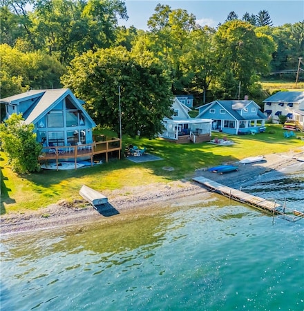 2775 W Lake Rd, Penn Yan, NY 14527