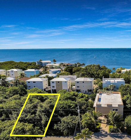 0 Lake View Dr Unit 613985, Key Largo, FL 33037