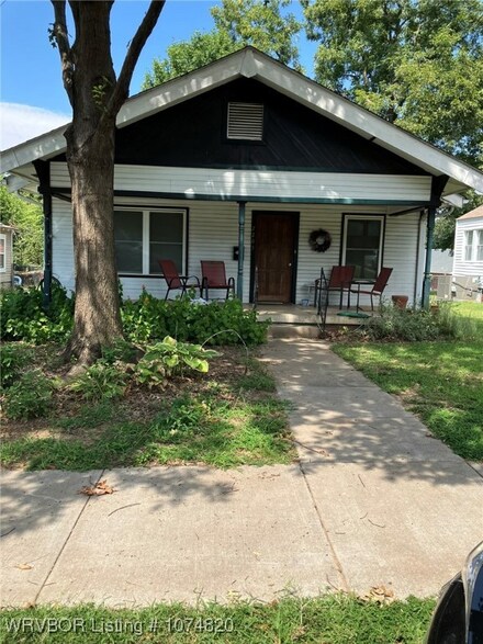 2205 S L St, Fort Smith, AR 72901