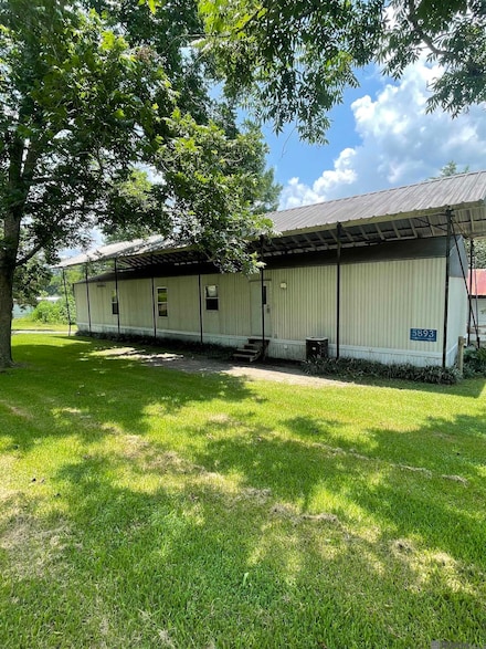 5893 Island Rd, Jarreau, LA 70749