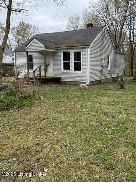 6814 Memory Ln, Louisville, KY 40258