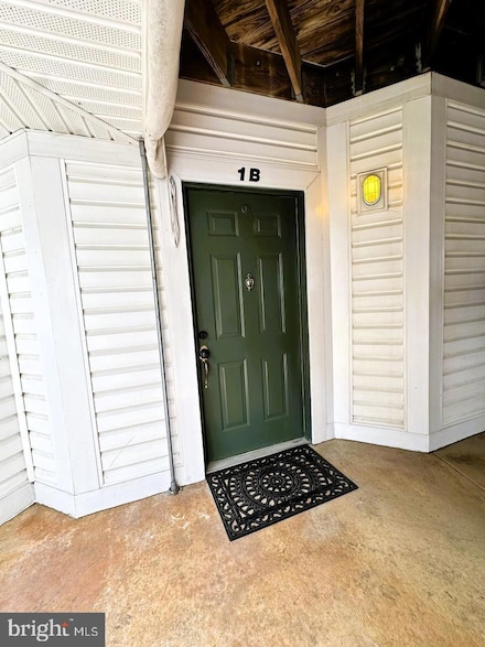 2014 Windsong Dr Unit 1B, Hagerstown, MD 21740