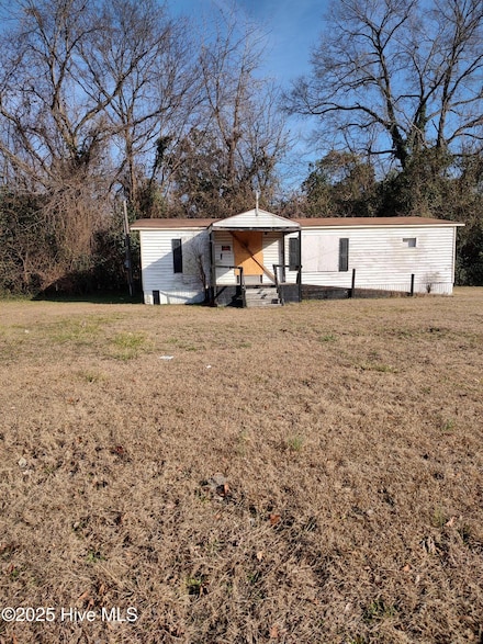 800 Hugh St, Goldsboro, NC 27530