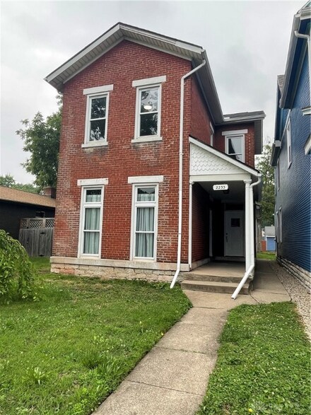 2233 E 5th St, Dayton, OH 45403