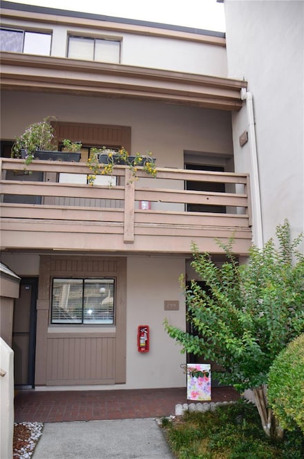 242 Orienta Point St Unit 242, Altamonte Springs, FL 32701