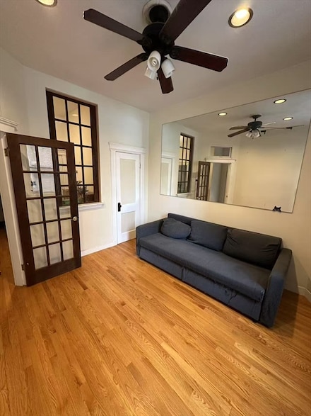 52 Charlesgate E Unit 155, Boston, MA 02215