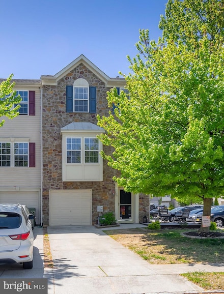 18 Shoemaker Dr, Swedesboro, NJ 08085