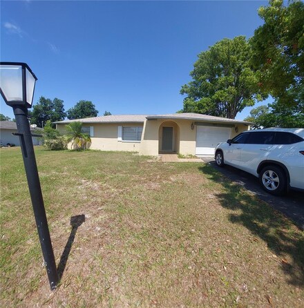 507 S Barbour St, Beverly Hills, FL 34465