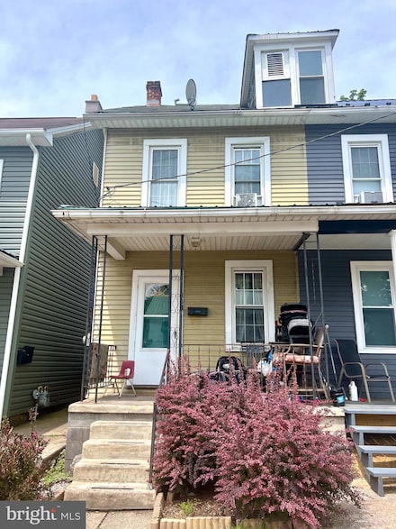 325 Shaw Ave, Lewistown, PA 17044