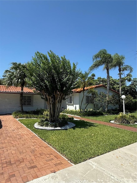 8701 SW 80th St, Miami, FL 33173