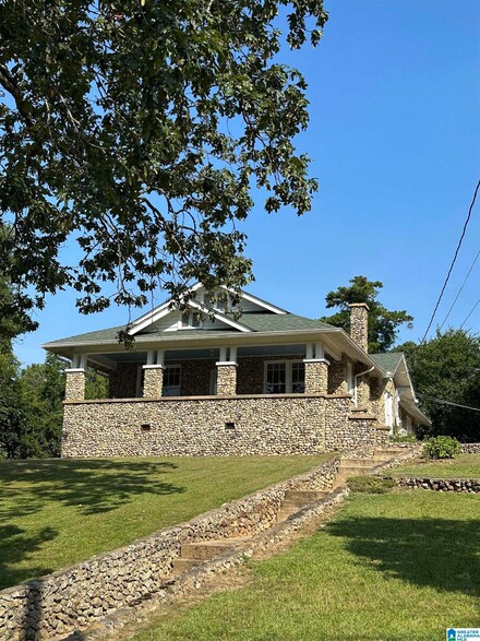 15 Annie Lee Rd, Trussville, AL 35173