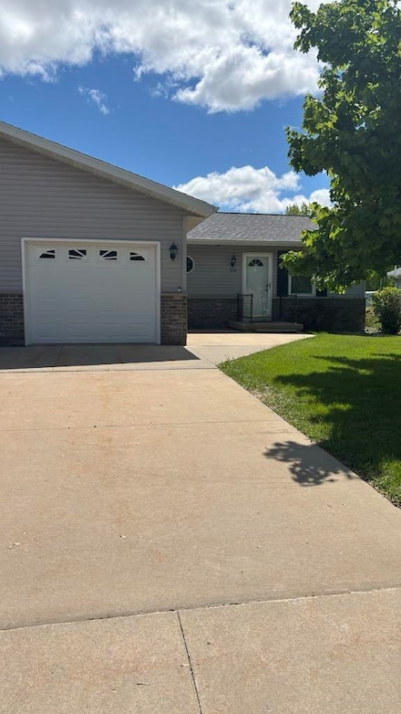 109 S Harris Ave, Waupun, WI 53963