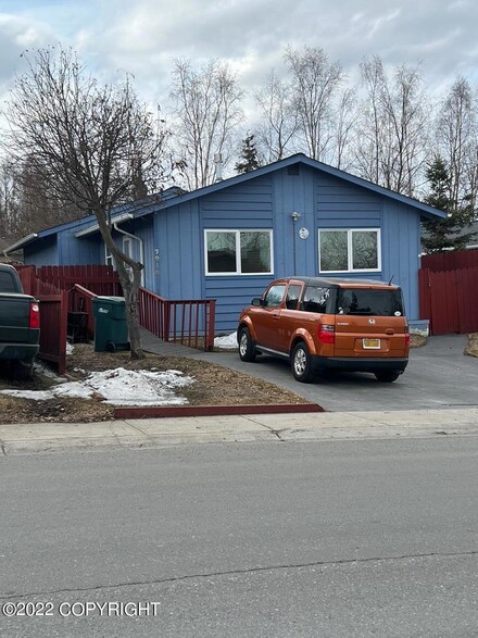 7010 Ryan Ct, Anchorage, AK 99504