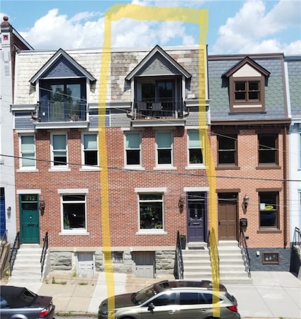 710 Cedar Ave, Pittsburgh, PA 15212