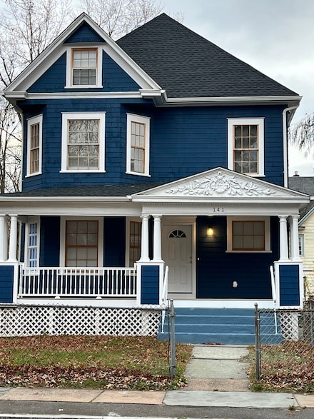 141 Greenfield St, Hartford, CT 06112