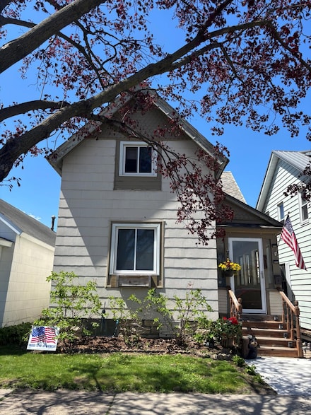 319 Chatfield St, Winona, MN 55987