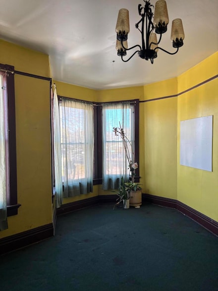 3331 W National Ave, Milwaukee, WI 53215