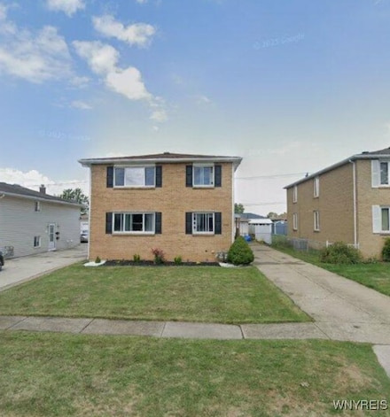 292 Meadowlawn Rd, Buffalo, NY 14225
