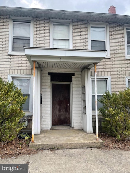 238 Main St Unit 2, Hellertown, PA 18055