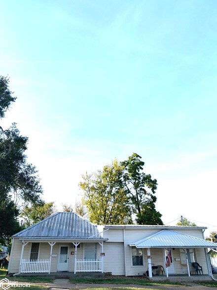 416 S 15th St, Keokuk, IA 52632