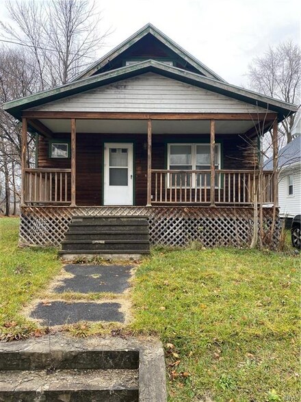 160 W Matson Ave, Syracuse, NY 13205